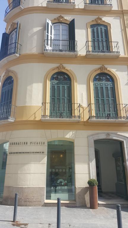 Апартаменти Picasso Premium Малага Екстер'єр фото
